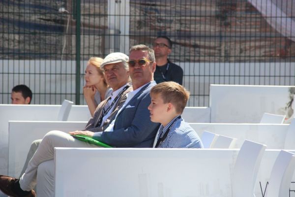 img-5962BED6CDE2-8B41-654C-BF2D-28D0E101F6E2.jpg