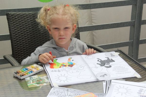 img-749917A49B74-0F4F-D8A4-A8FC-6E60694AA85C.jpg